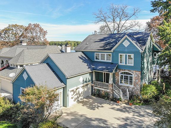 2nd image of 7019 Eagle Heights Dr