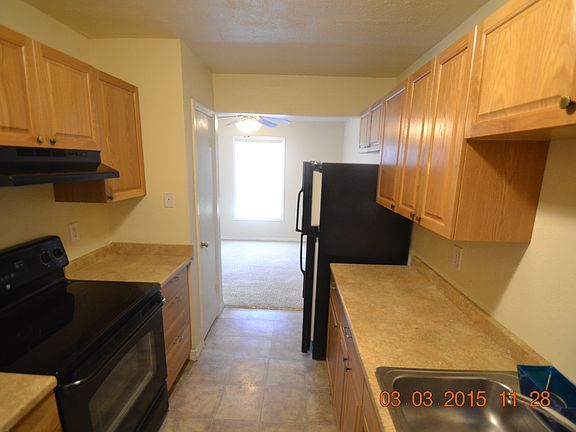 3rd image of 109 Seahorse Dr SE #D