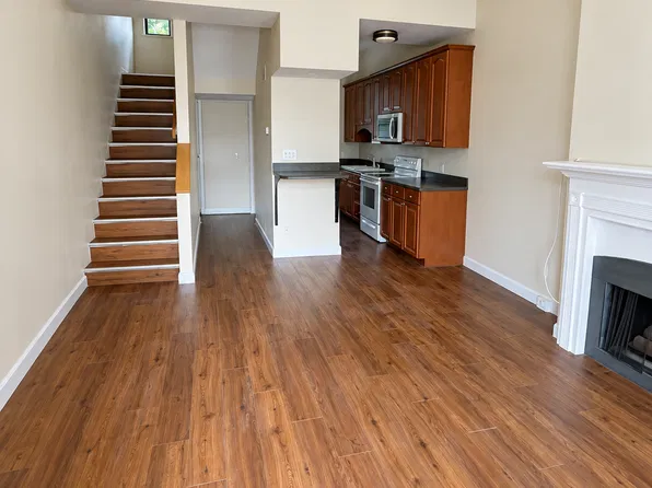821 Russell Blvd, Saint Louis, MO 63104
