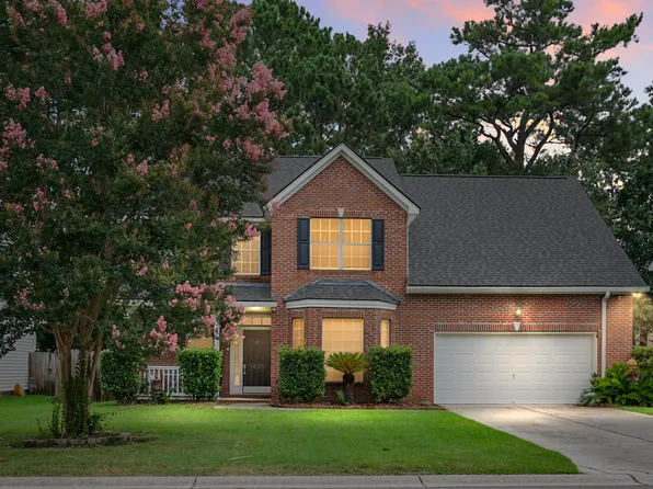 1420 Gemstone Blvd, Hanahan, SC 29410