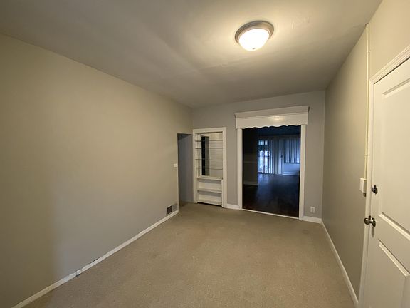 4th image of 58 E Stevens St #1