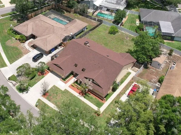1704 Cape Bend Ave, Tampa, FL 33613