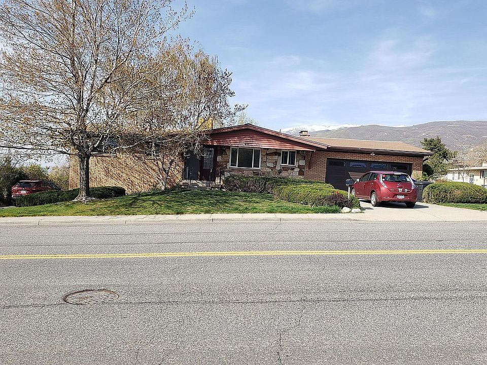 street view- side driveway