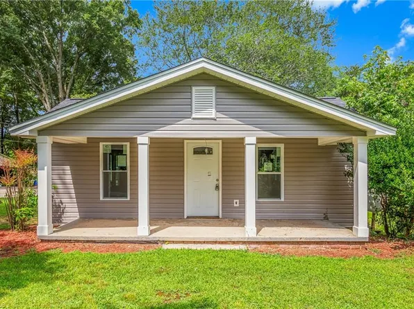 307 Wayside Dr, Winston Salem, NC 27107