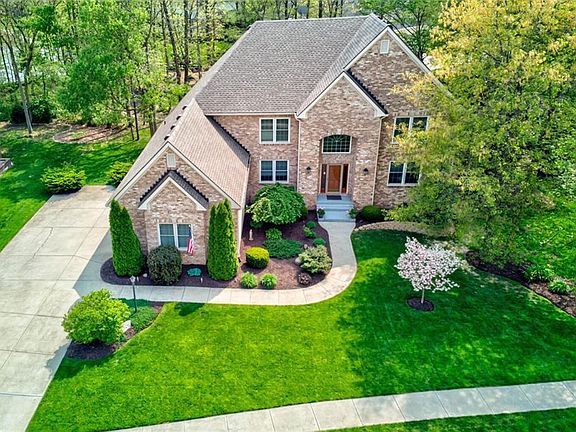 3rd image of 13574 Water Crest Dr