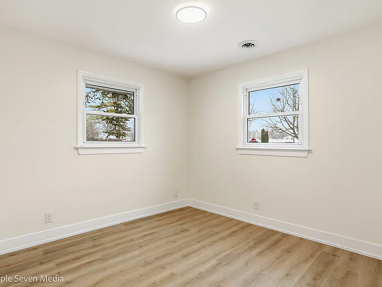 6135 Birmingham St — Photo 24