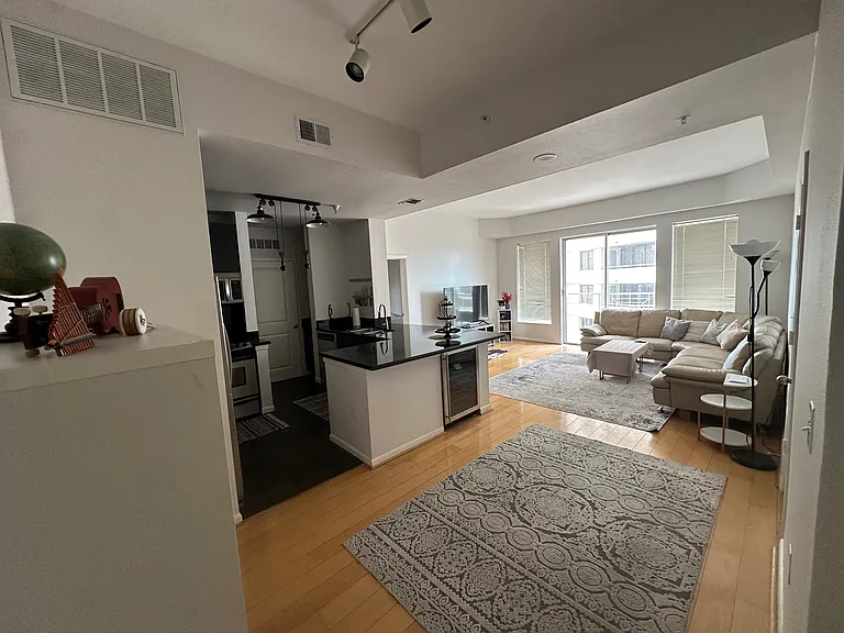 3505 Sage Rd #906 — Photo 7