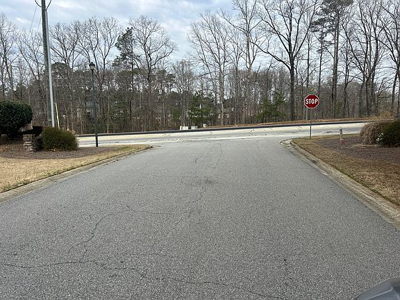 4th image of 4005 Jewel Rdg