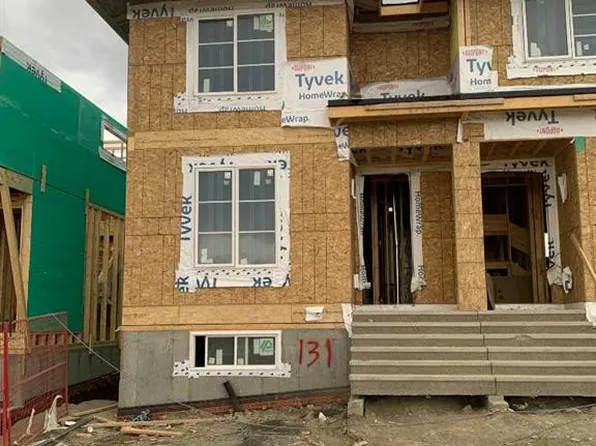 131 E Ambleridge St NW, Calgary, AB T3P 3H2