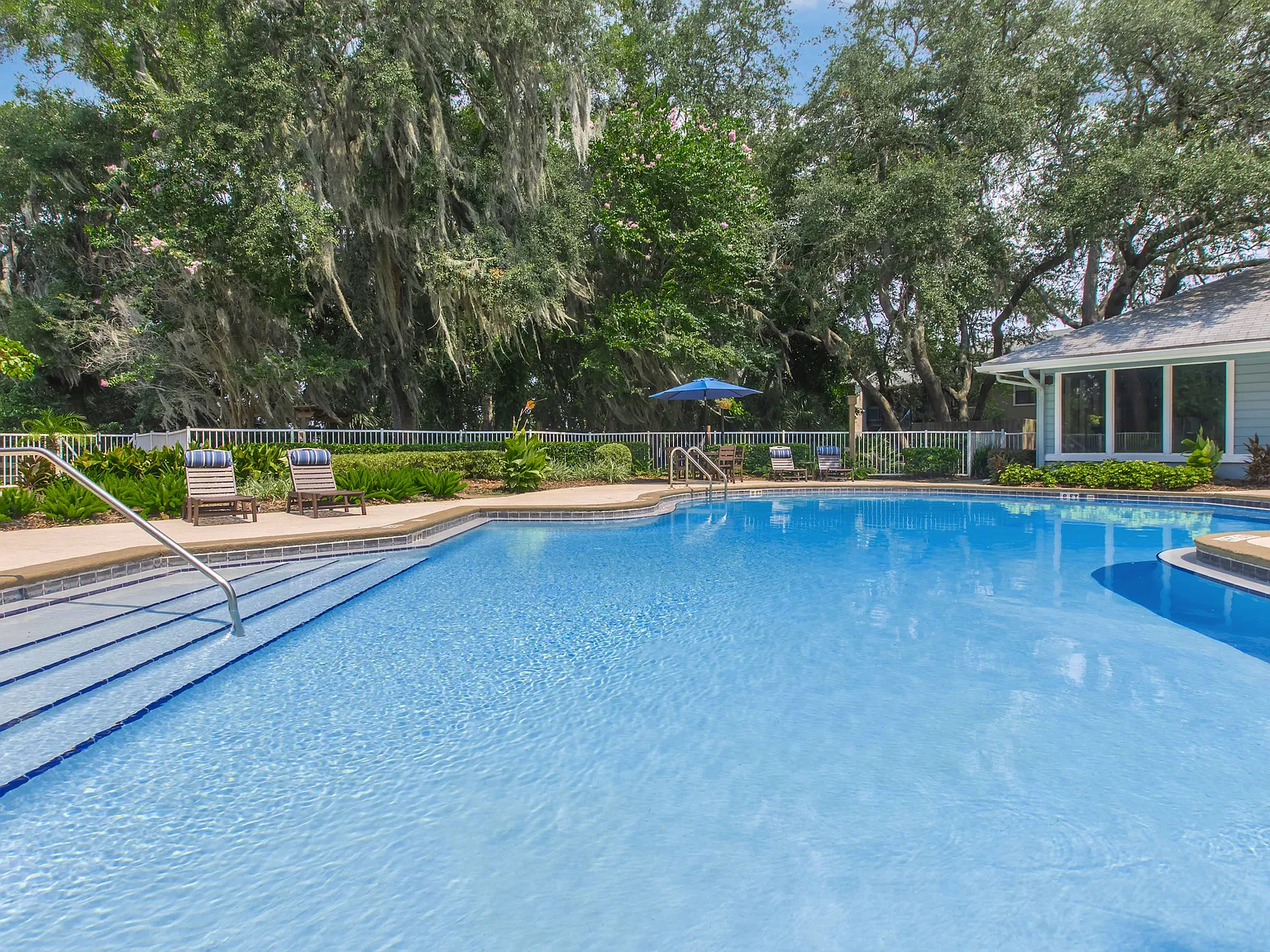 33 East Atlantic Beach — Photo 4