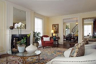 :: 2999 Pacific Ave., #4