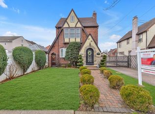 3030 150th Pl, Flushing, NY 11354