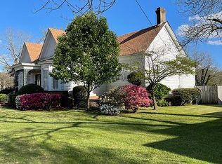 207 Avenue A SE, Lafayette, AL 36862