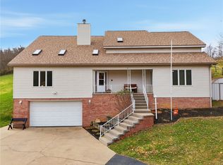 327 Sugar Run Rd, Waynesburg, PA 15370