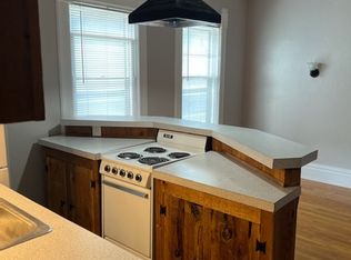 624 Cherry St SE APT 3, Grand Rapids, MI 49503