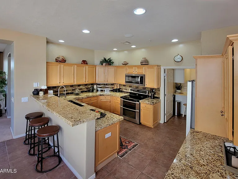 19550 N Grayhawk Dr #2073 — Photo 11