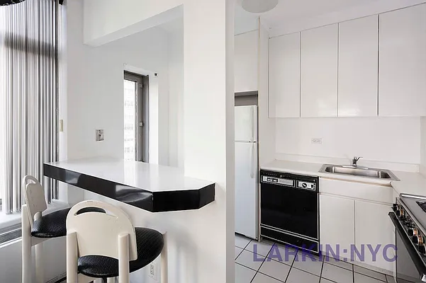 Rented by LARKIN: NYC | media 3