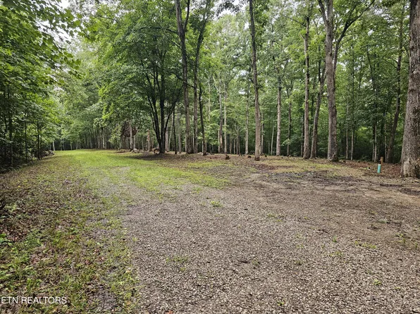 W Catoosa Canyon Dr, Crossville, TN 38571