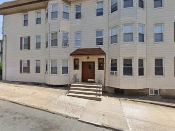 54-58 Forest Street image 1 of 11