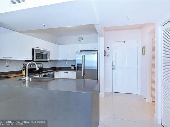 2nd image of 3020 NE 32nd Ave APT 1515