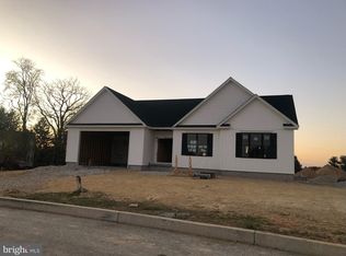 65 Bright #8, Hanover, PA 17331