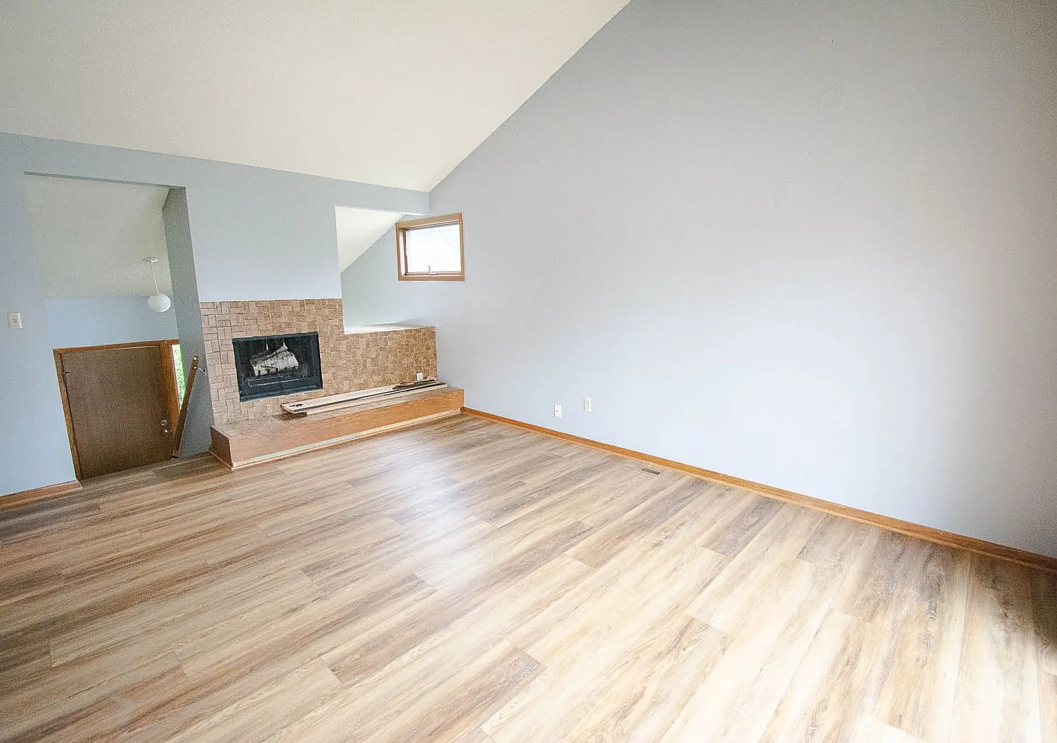 2BR Twin Home with Garage & Great Outdoor Space! — Photo 3