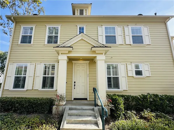 17 Rumford St, Mission Viejo, CA 92694