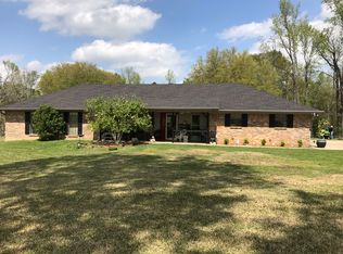 402 Lakeview Dr, Gloster, LA 71030