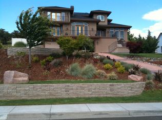 4298 Tamarack Dr, Medford, OR