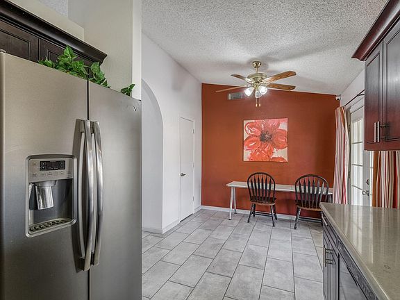5th image of 7016 E Gary St