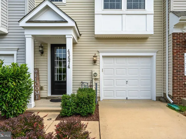 43574 Marguerite Way, California, MD 20619