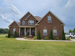 4232 Thoroughbred Ln, Murfreesboro, TN 37127