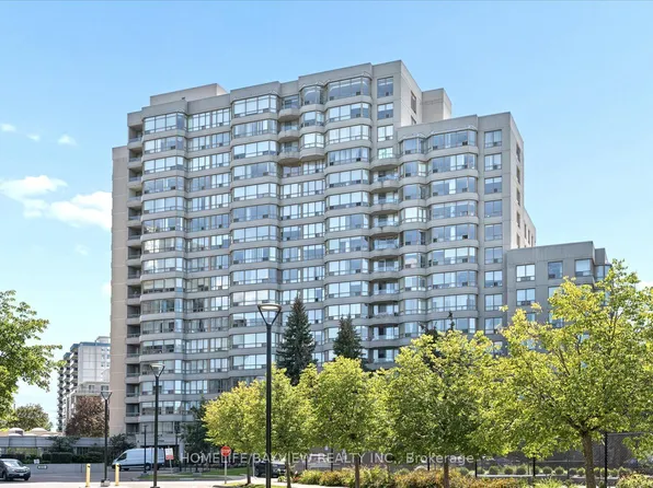 7 Townsgate Dr #515, Vaughan, ON L4J 7Z9