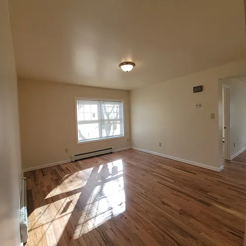 127 Carlisle St #2 Photo 1