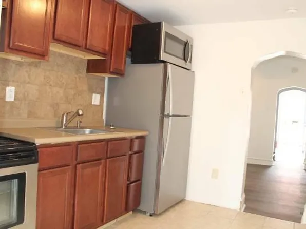4953 Kershaw St, Philadelphia, PA 19131