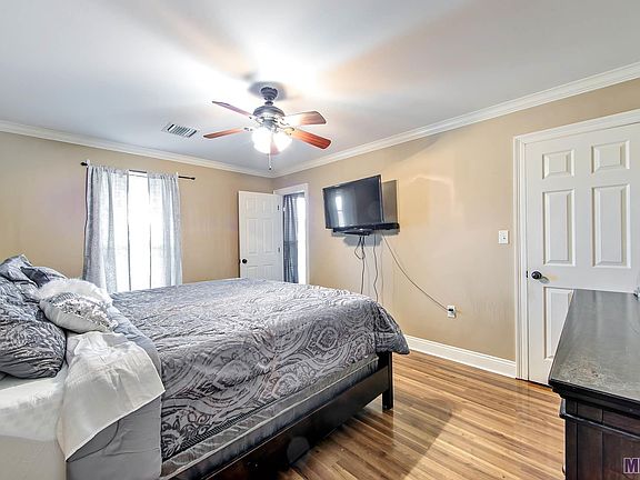 5th image of 297 Gabreten Ln