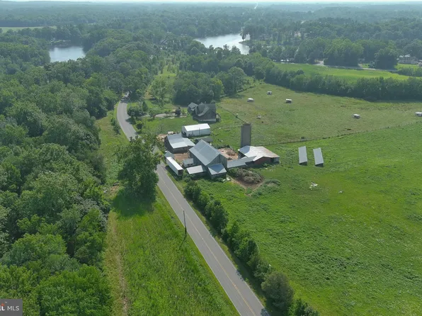 46 Commissioners Pike, Woodstown, NJ 08098