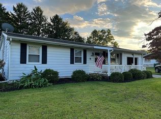 2186 Joanne Ave, Hummelstown, PA 17036