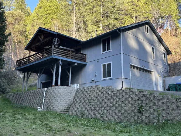 5681 Manx Rd, Pollock Pines, CA 95726