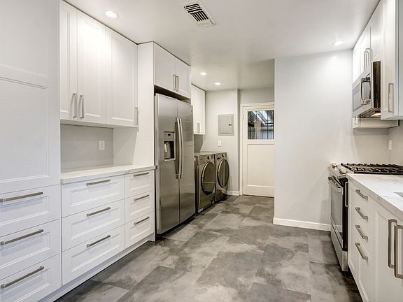 5th image of 3900 62nd St