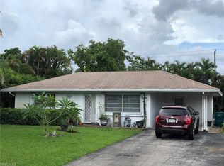 1156 Hilltop Dr, Naples, FL 34103