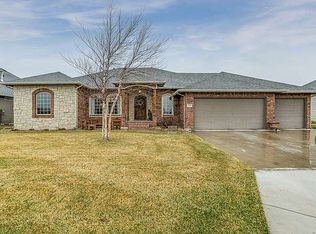 1717 Firebox, Newton, KS 67114