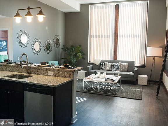 3rd image of 523-25 N Broad St #308