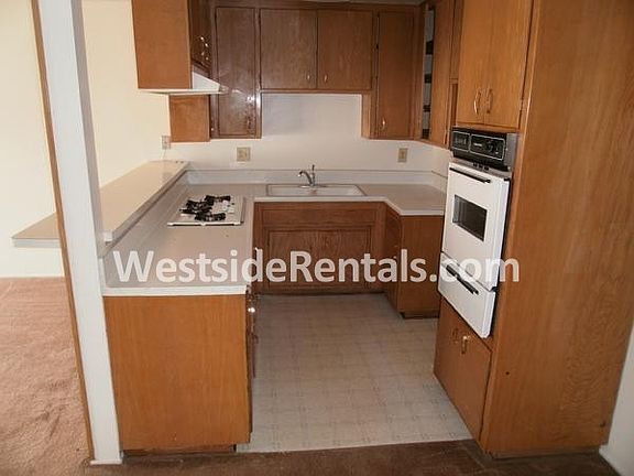 3rd image of 801 W La Verne St APT 7