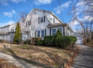 26 Rosewood Ave, Warwick, RI 02888