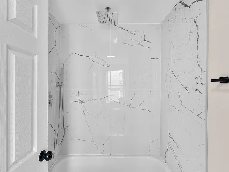 428 N Patterson Park Ave — Photo 8