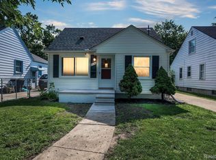 7256 Dacosta St, Redford, MI 48239