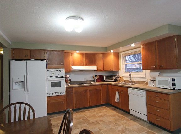 5th image of 1767 Summerset Dr