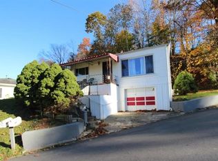 1606 Parkway Dr, Huntington, WV 25705