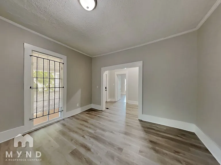 117 Thayer Ave SE — Photo 6